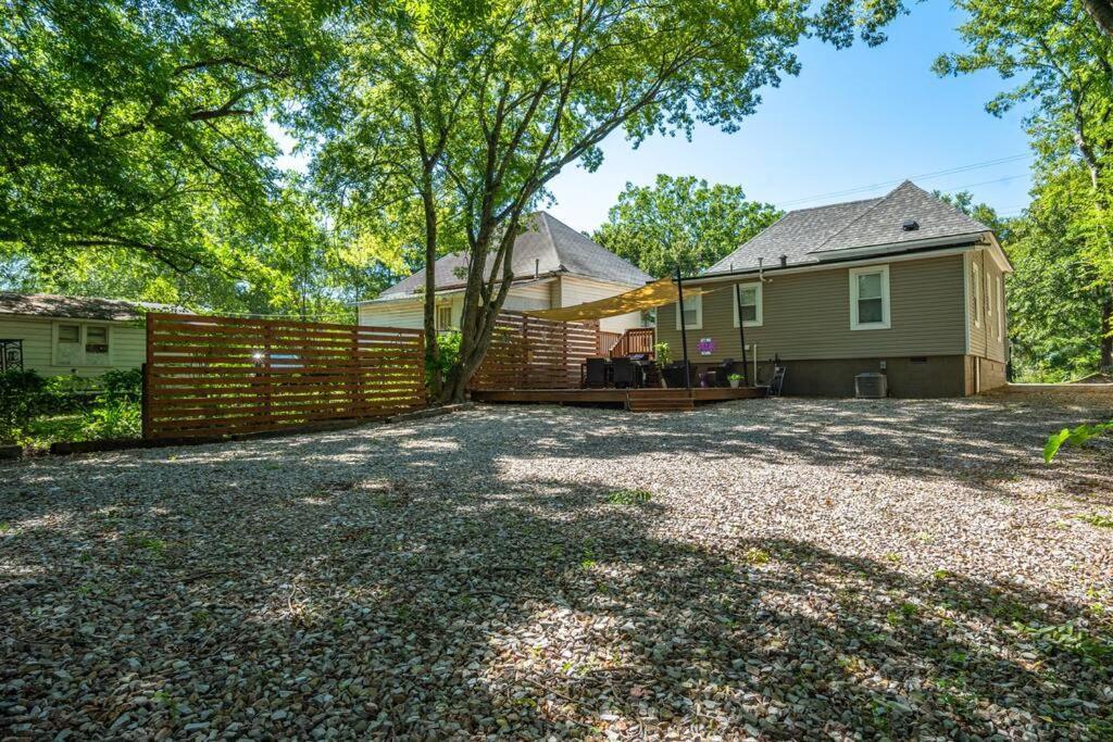 Vineyard Cottage-Pet Friendly & Walk To Oaklawn! Хот-Спрингс Экстерьер фото